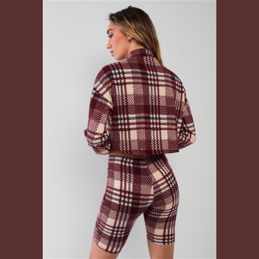 Burgundy Striped Plaid Cropped Short Set - Picture 3 of 8